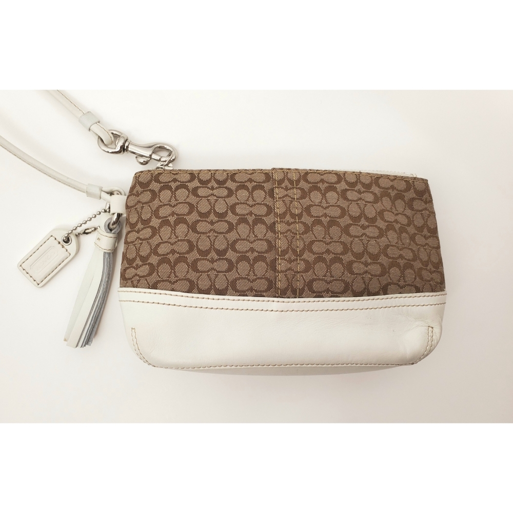 NWOT 👜 Coach Vintage Mini Signature Wristlet